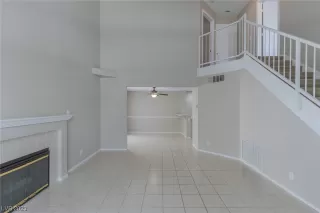 Photo #5: 2497870 Listing 