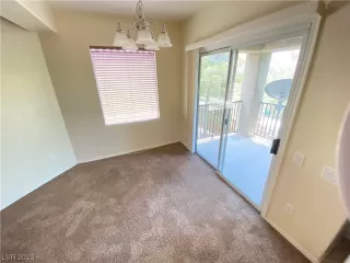 Photo #6: 2497885 Listing 