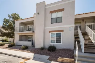 Photo #3: 2497897 Listing