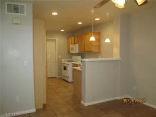 Photo #1: 2497901 Listing 