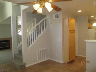 Photo #5: 2497901 Listing 