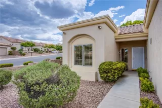 Photo #4: 2497909 Listing