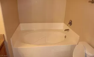 Photo #6: 2497942 Listing 