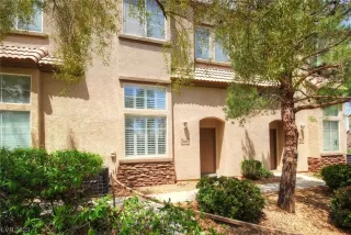 Photo #2: 2497949 Listing 