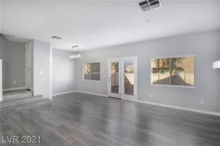 Photo #3: 2497950 Listing 