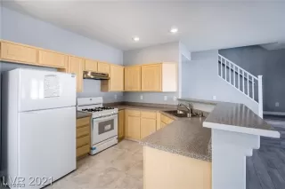 Photo #6: 2497950 Listing 