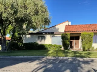 Photo #1: 2498006 Listing 