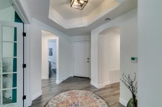 Photo #1: 2498055 Listing