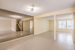 Photo #6: 2498100 Listing