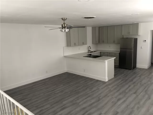 MLS: 2498131 Condo For Sale