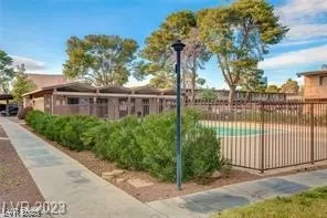 Photo #1: 2498257 Listing 