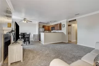 Photo #6: 2498302 Listing