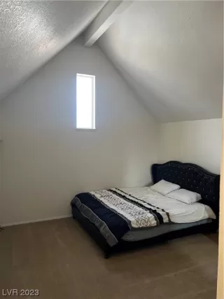 Photo #6: 2498345 Listing