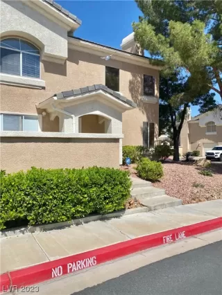 Photo #1: 2498356 Listing 