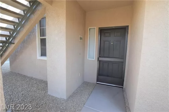 MLS: 2498391 Condo For Sale