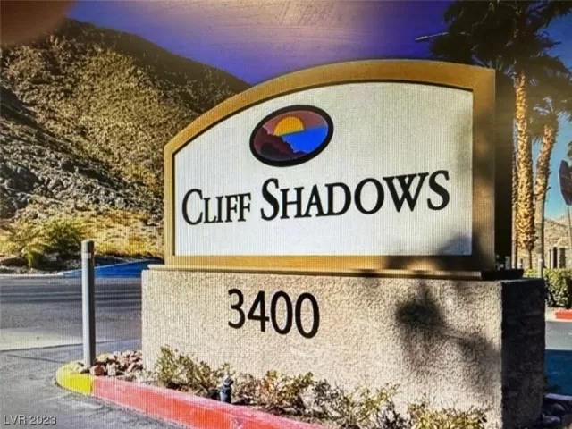 MLS: 2498467 Condo For Sale
