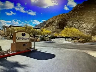Photo #2: 2498467 Listing 