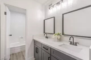 Photo #1: 2498470 Listing