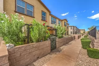 Photo #2: 2498493 Listing 