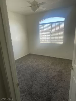Photo #6: 2498535 Listing 