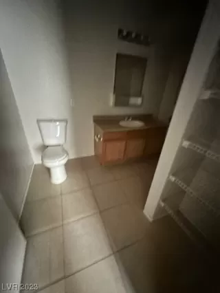 Photo #5: 2498560 Listing 