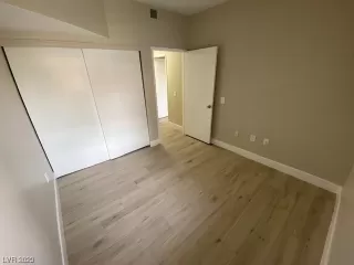 Photo #3: 2498574 Listing 