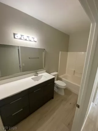 Photo #4: 2498574 Listing 