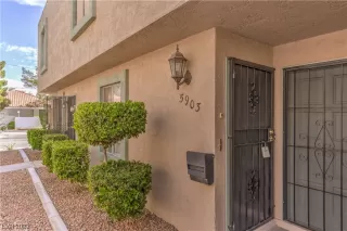 Photo #2: 2498578 Listing