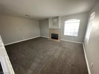 Photo #1: 2498596 Listing