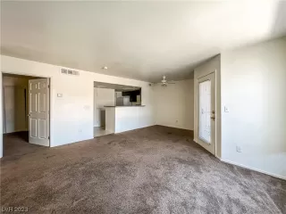Photo #2: 2498624 Listing 