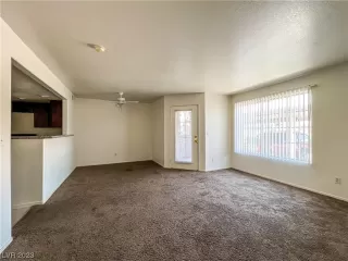 Photo #3: 2498624 Listing 