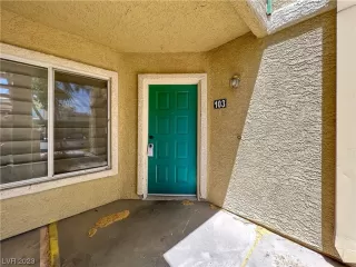 Photo #3: 2498629 Listing