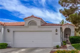 Photo #1: 2498673 Listing