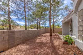 Photo #6: 2498673 Listing