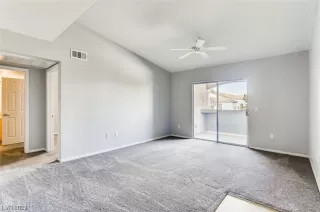 Photo #6: 2498751 Listing