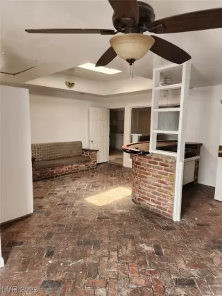 Photo #5: 2498752 Listing 