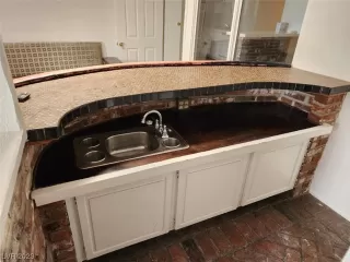 Photo #6: 2498752 Listing 