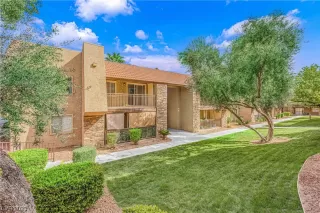 Photo #2: 2498760 Listing 