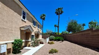 Photo #2: 2498772 Listing