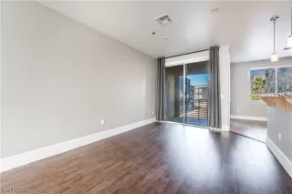 Photo #4: 2498785 Listing 