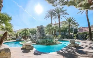 Photo #1: 2498820 Listing