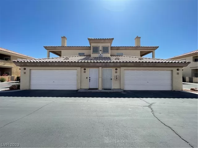 MLS: 2498832 Condo For Sale