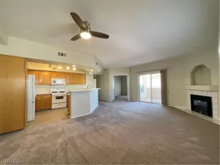 Photo #1: 2498832 Listing 