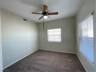 Photo #5: 2498832 Listing 