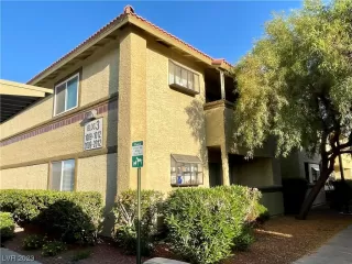 Photo #1: 2498839 Listing