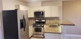 Photo #3: 2498871 Listing 