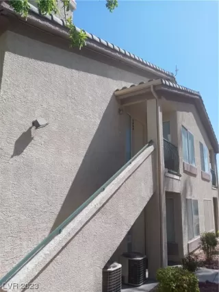 Photo #1: 2498884 Listing