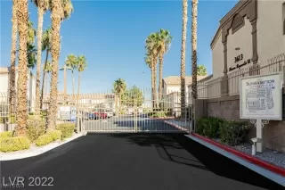 Photo #1: 2498886 Listing