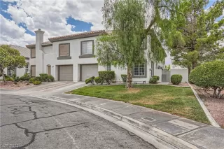 Photo #2: 2498906 Listing 