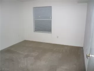 Photo #2: 2498922 Listing